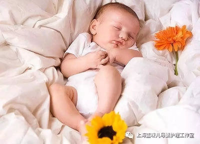 新生儿夜间护理全攻略 聊城儿童摄影为您支招